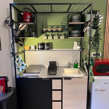 Apartment La Bella Charme 3 Km Away From Duomo/ Netflix & Wi-fi Included Milan