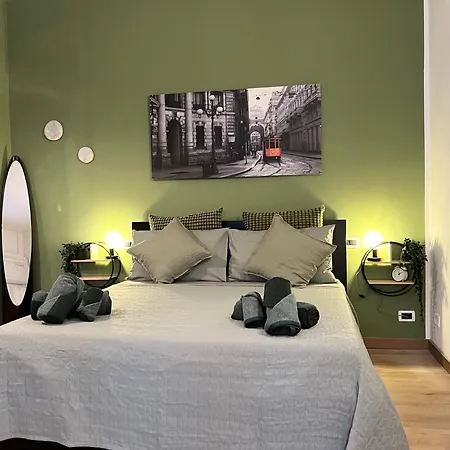 Apartment La Bella Charme 3 Km Away From Duomo/ Netflix & Wi-fi Included Milan