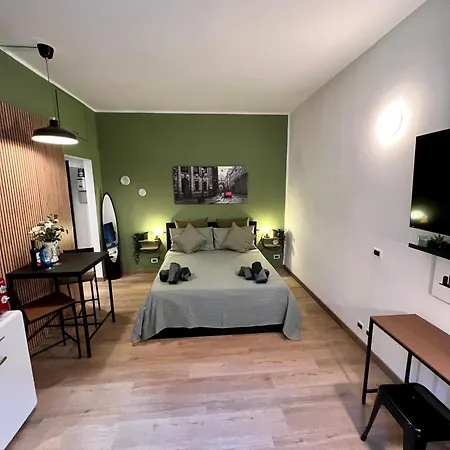 La Bella Charme 3 Km Away From Duomo/ Netflix & Wi-fi Included Apartment *