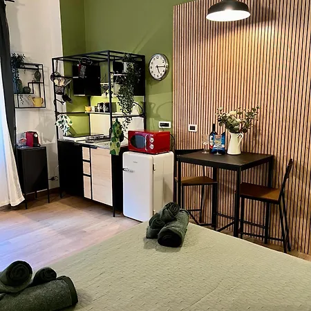 La Bella Charme 3 Km Away From Duomo/ Netflix & Wi-fi Included Apartment *
